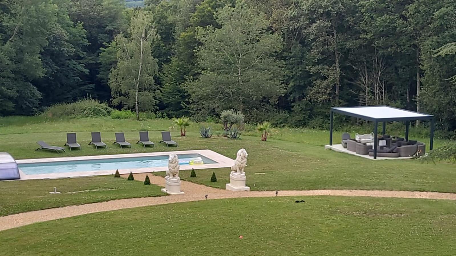 La Tour Carree D'Un Chateau Auzouer-en-Touraine ภายนอก รูปภาพ