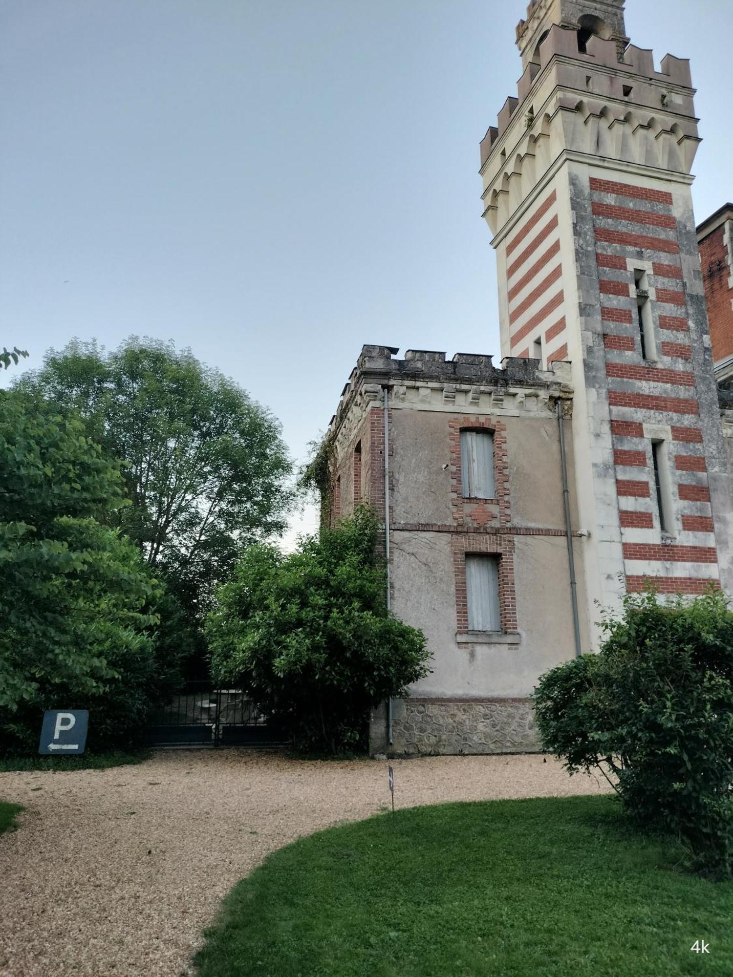 La Tour Carree D'Un Chateau Auzouer-en-Touraine ภายนอก รูปภาพ